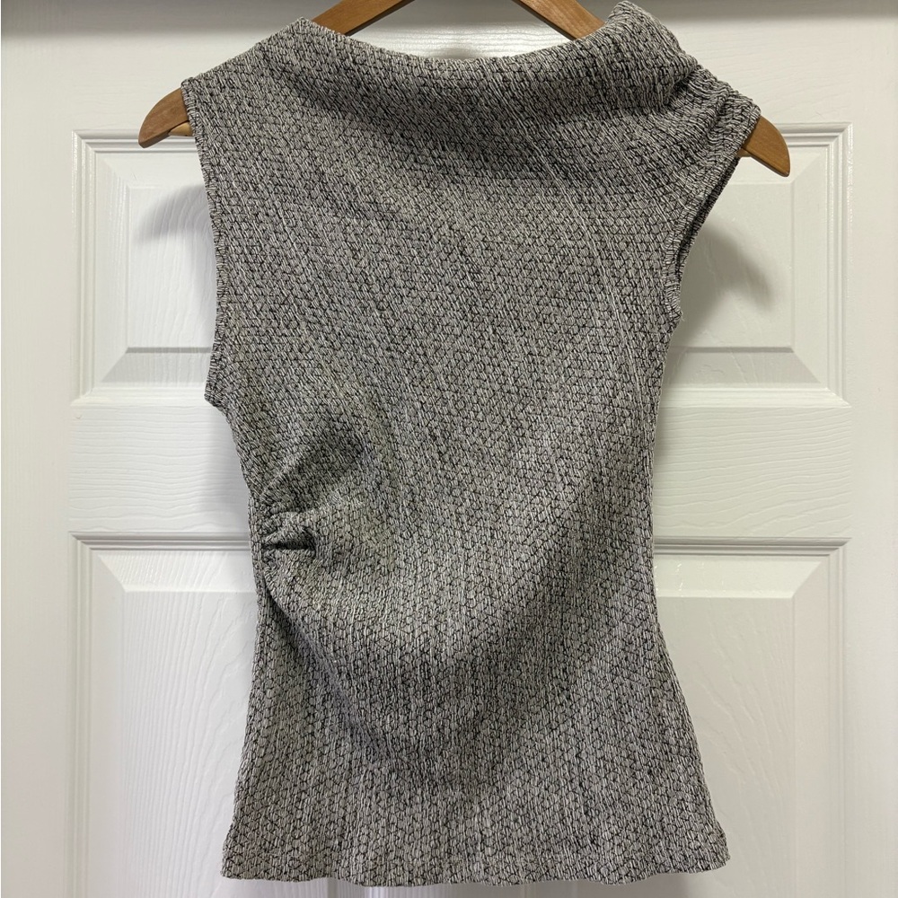 Zara Gray Textured Sleeveless Sweater Top